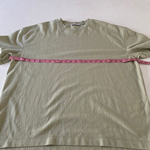 Zara Textured Oversized T-Shirt Size L Sage Green Minimalist Tee Relaxed Fit - Picture 4 of 5